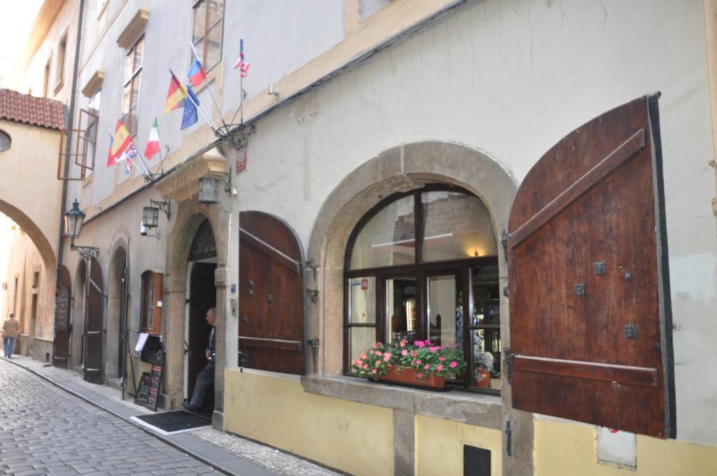 Hotel Cerny Slon Prag